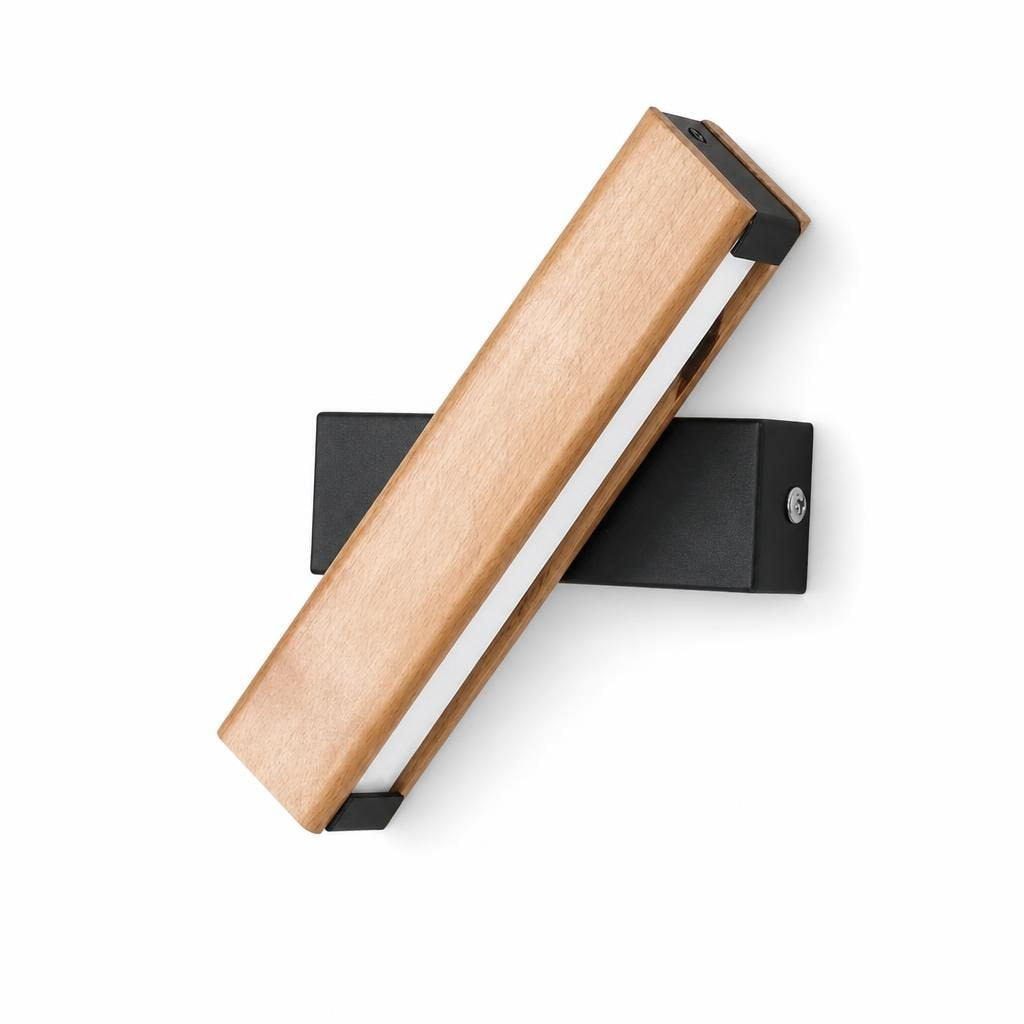 Applique murale Kaiten en bois clair et platine en fer noir, sur fond blanc