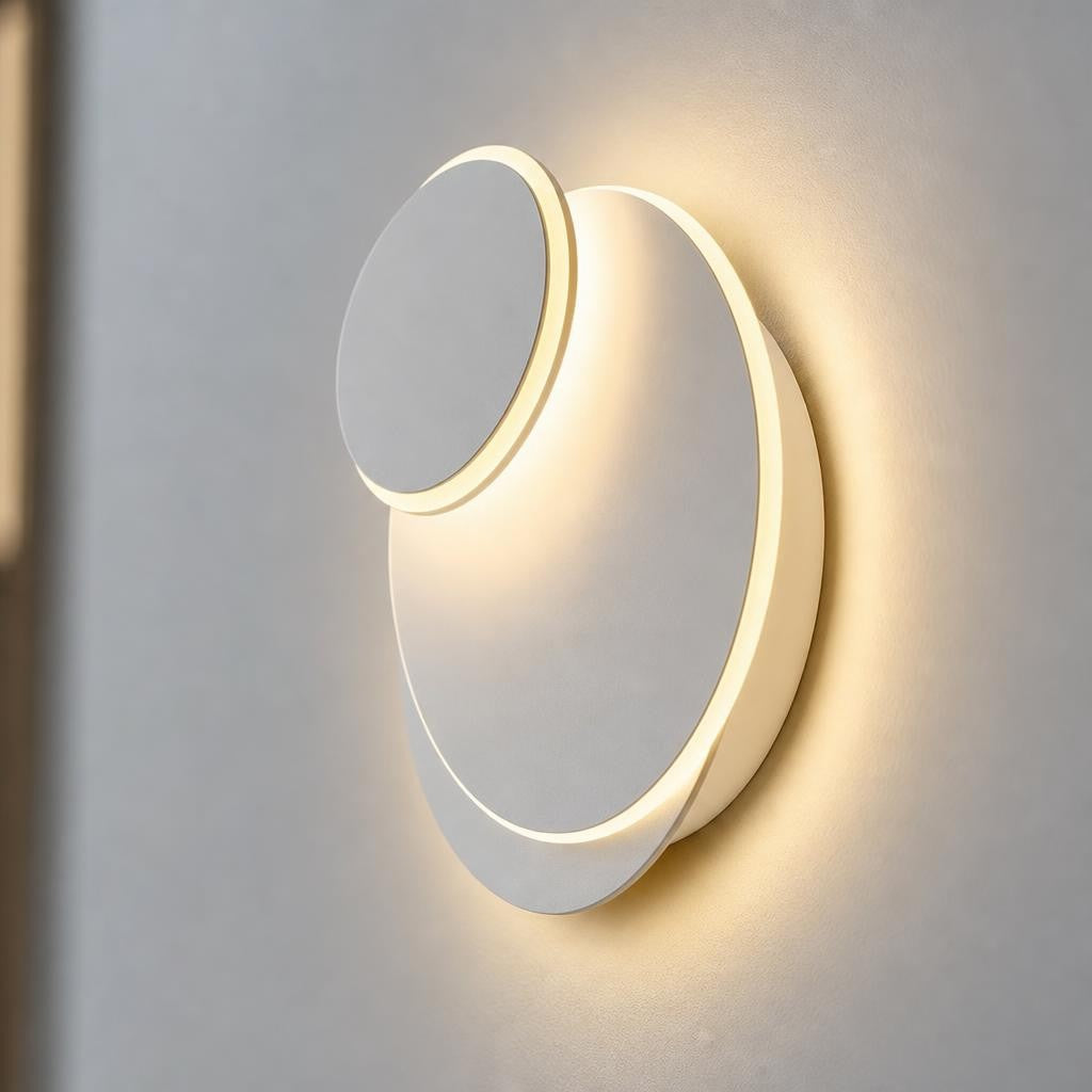 Vue de profil de l'applique Nisshoku et de son halo lumineux