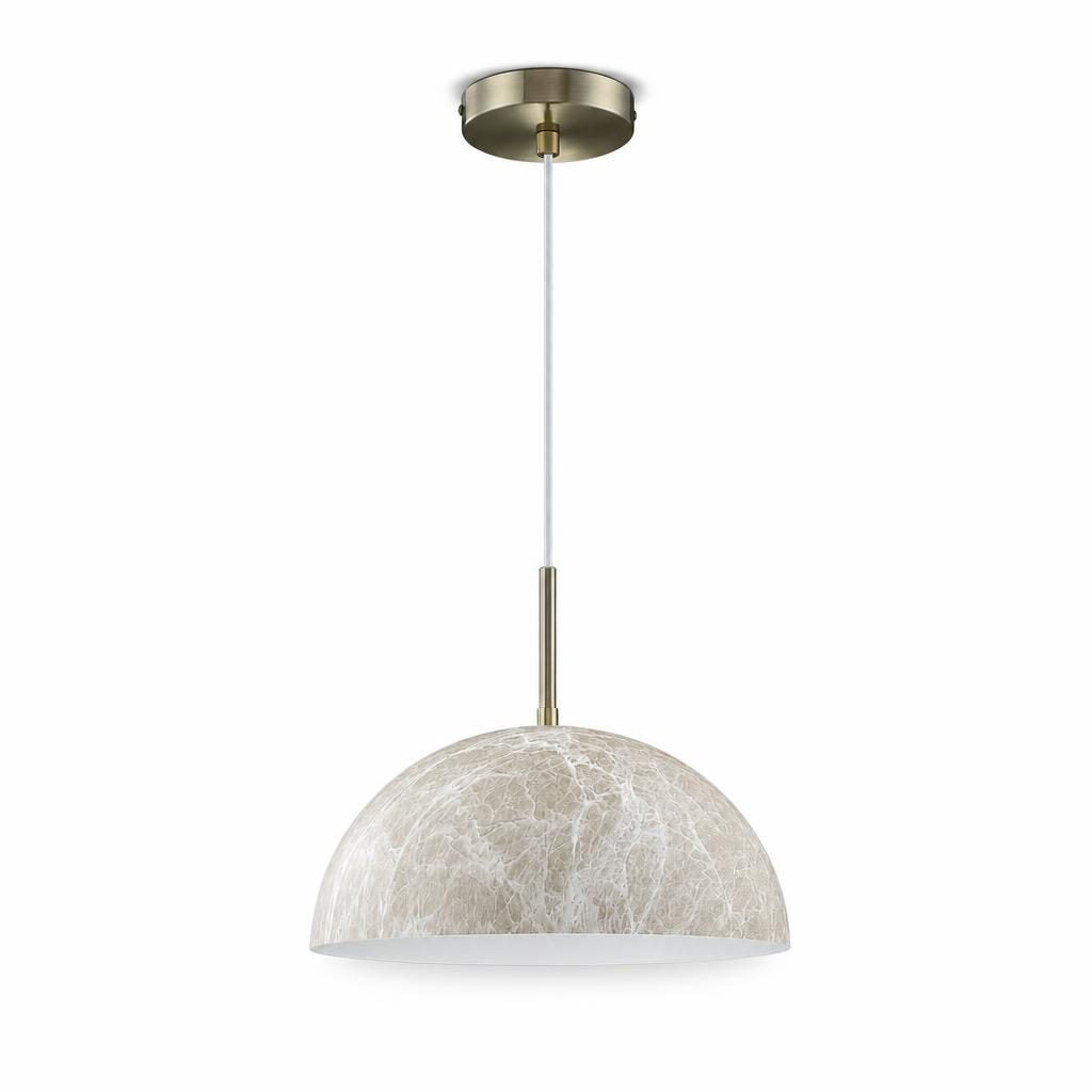 Suspension Mangetsu, dôme en verre aspect marbré et pavillon laiton vieilli, sur fond blanc