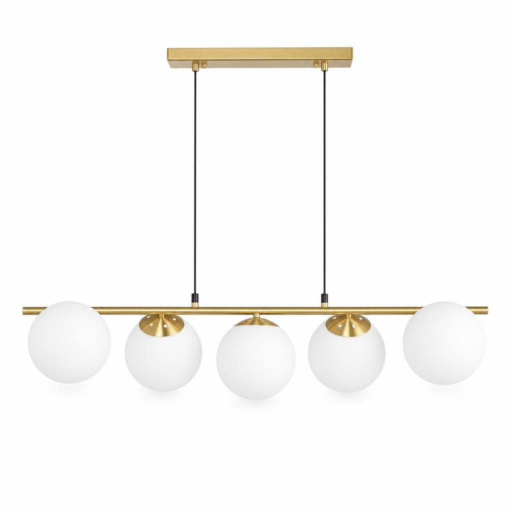 Suspension linéaire Renju dorée à cinq globes en verre opalin, sur fond blanc